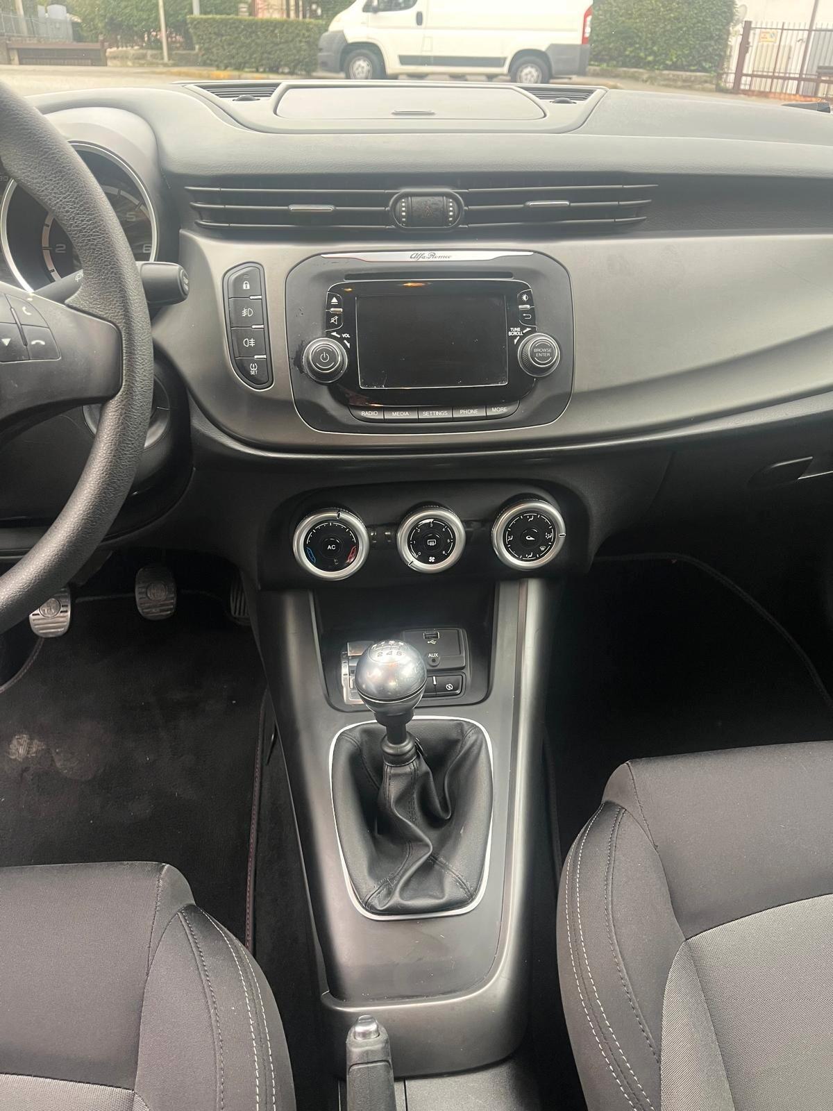 Alfa Romeo Giulietta 1.6 JTDm-2 105 CV Progression