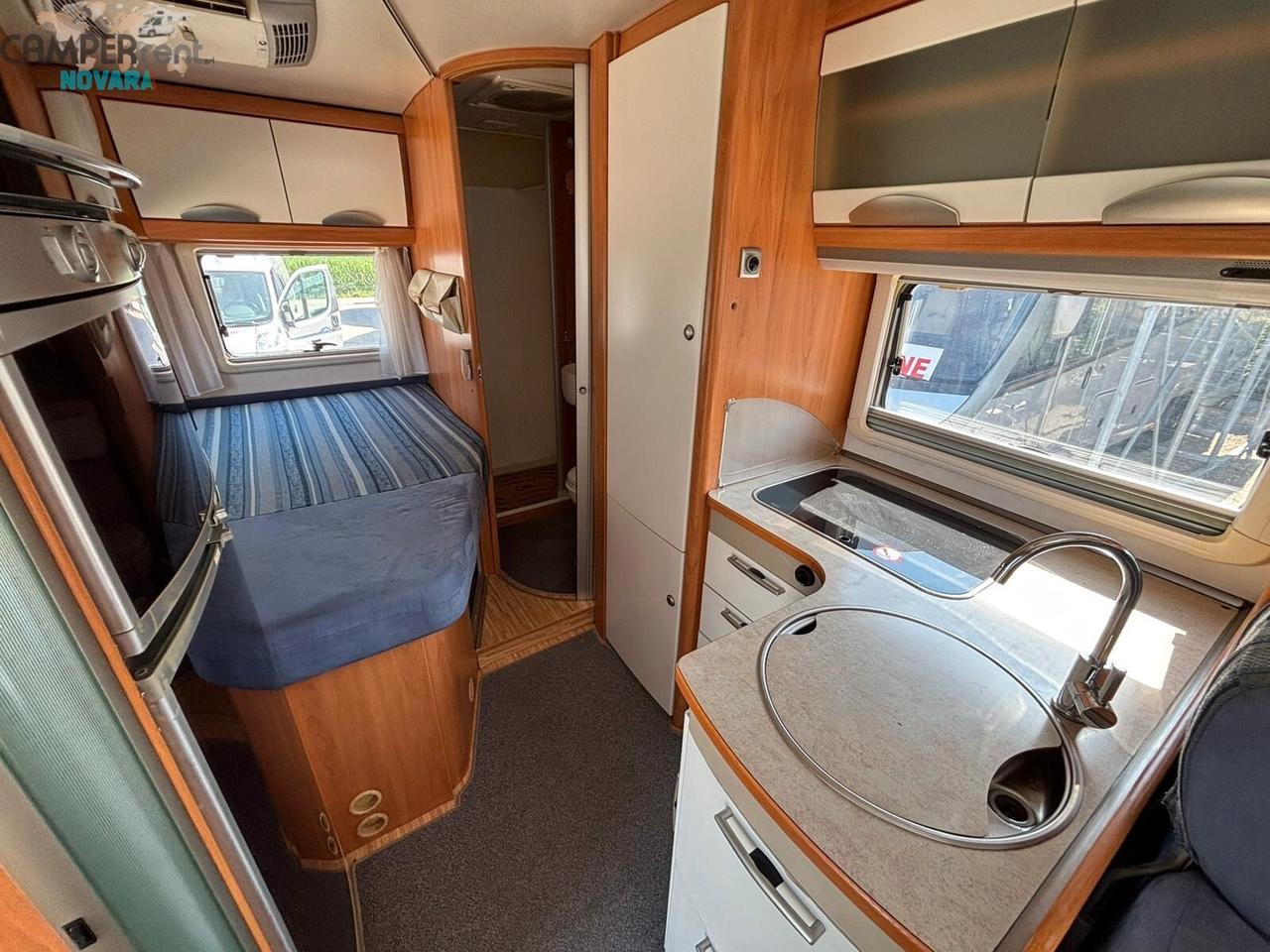 HYMER B654 SL - motorhome con letto alla francese in coda e garage foro 96x87