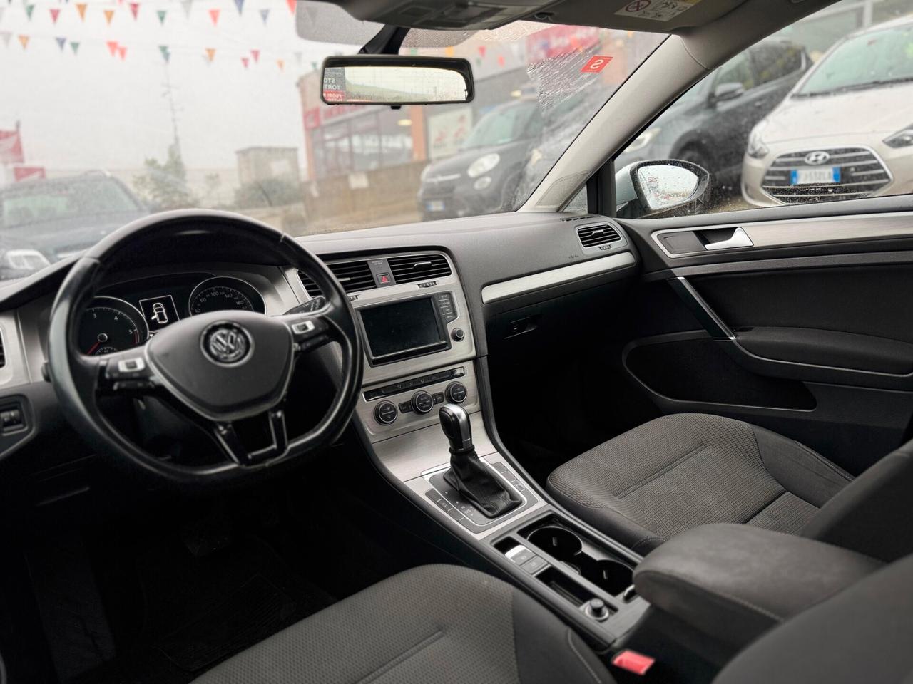 Volkswagen Golf 7 1.6 TDI 2016 NEOP. AUTOMATICA