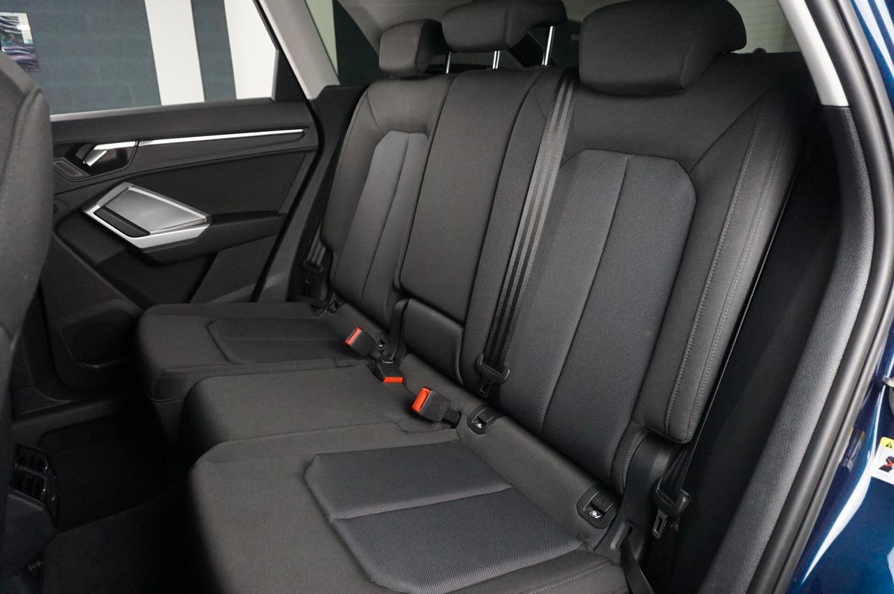 Audi Q3 40 TDI quattro S tronic Business Advanced
