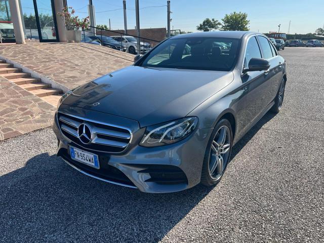 MERCEDES-BENZ E 220 d Auto Premium Plus solo commercianti