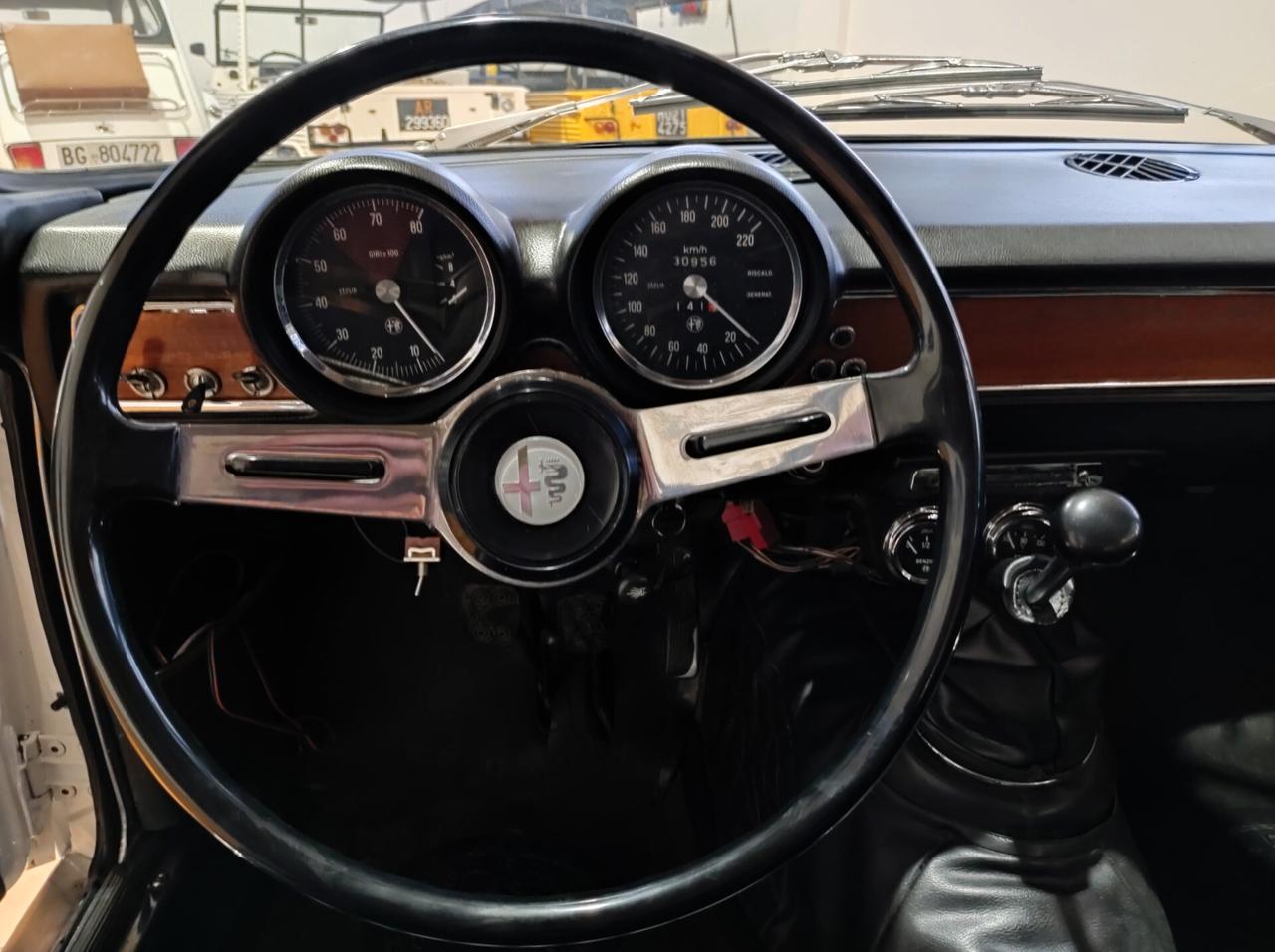 Alfa Romeo GT Gt1300Junior - Scalino - Restauro totale