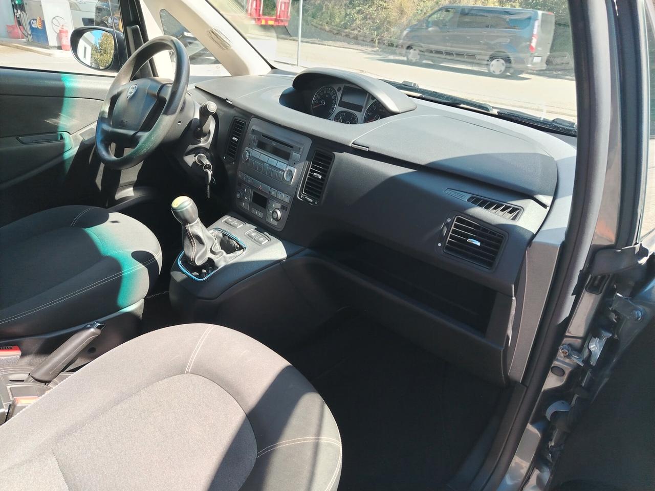 Lancia MUSA 1.3 Mjt 95 CV 5th Avenue