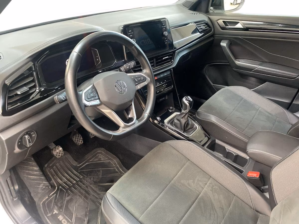VOLKSWAGEN T-Roc 1.0 tsi Style 110cv