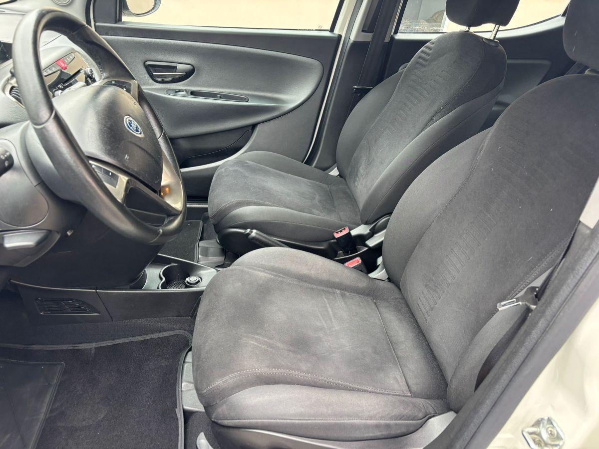 LANCIA Ypsilon 1.3 MJT 16V 95CV 5 porte S&S Gold