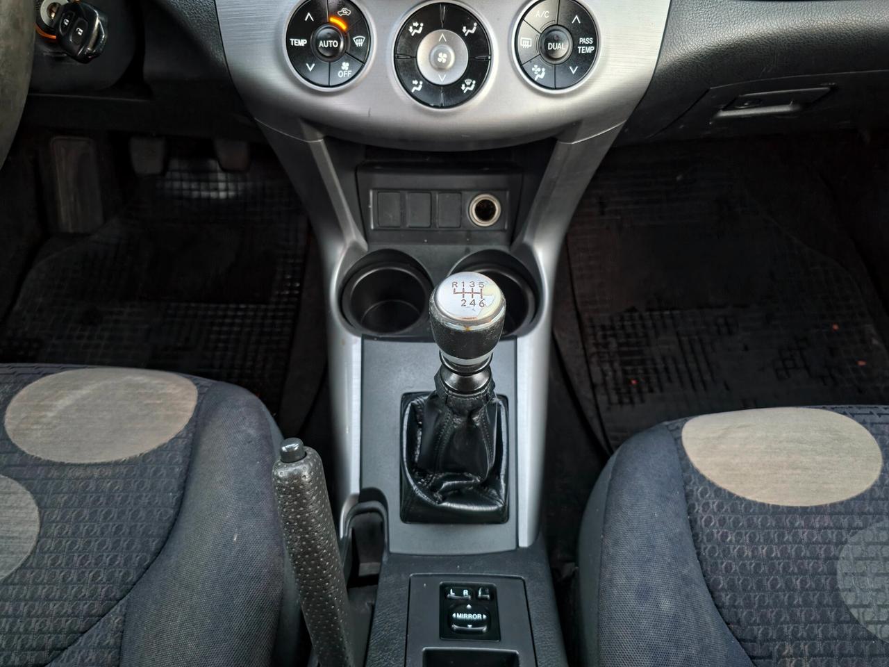 Toyota RAV 4 RAV4 Crossover 2.2 D-4D 150 CV DPF Sol E4 4x4 Manuale 2009