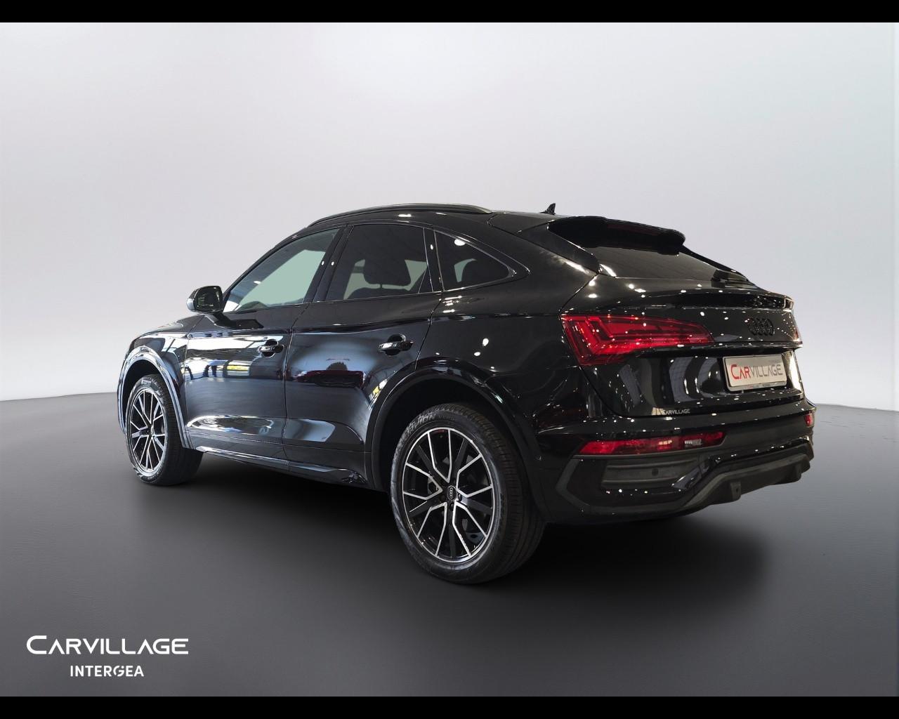 AUDI Q5 Sportback 40 2.0 tdi mhev 12V S line quattro s-tronic