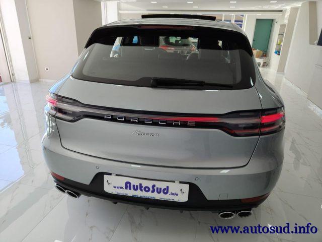 PORSCHE Macan 2.0