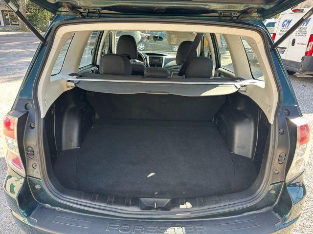SUBARU Forester Gancio traino! 4X4 2.0D XS Trend