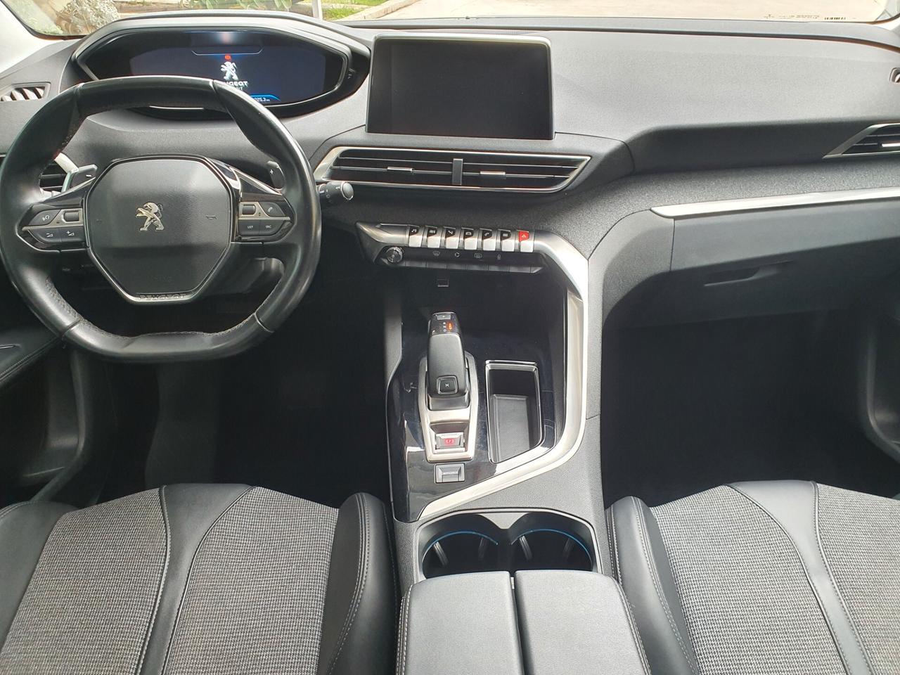 Peugeot 5008 BlueHDi 130 S&S Allure