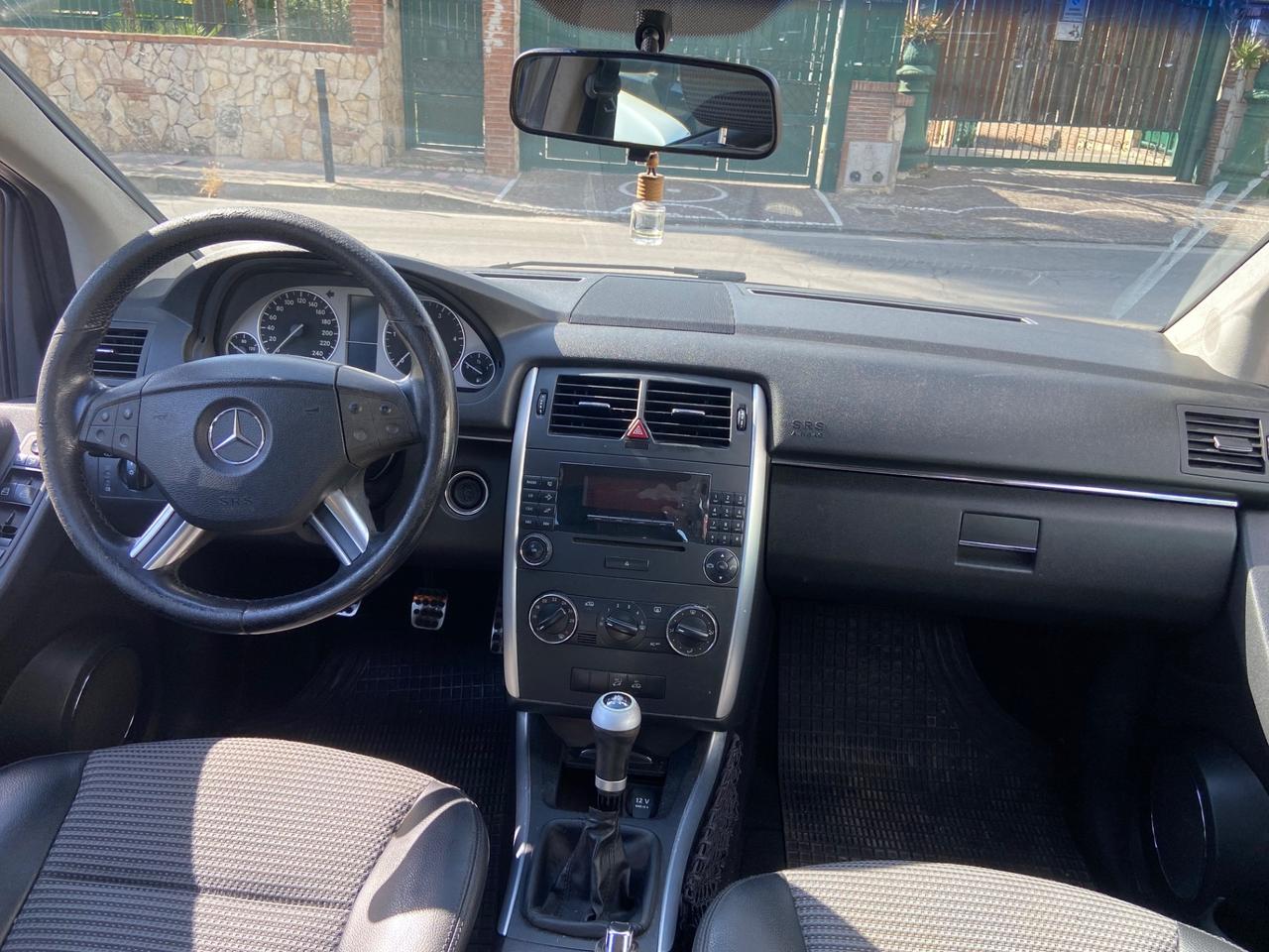 Mercedes-benz B 180 CDI
