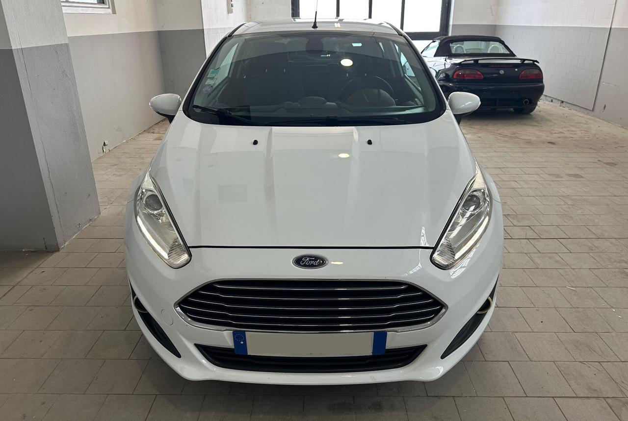 Ford Fiesta 1.0 EcoBoost 100CV Titanium Neopatentati