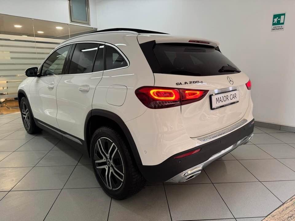 Mercedes-benz GLA 200 d Automatic Sport Plus Tetto 2022