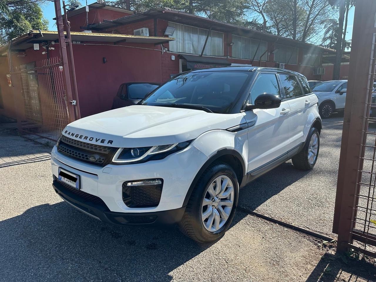 Land Rover Range Evoque 2.0 eD4 5p. SE Dynamic