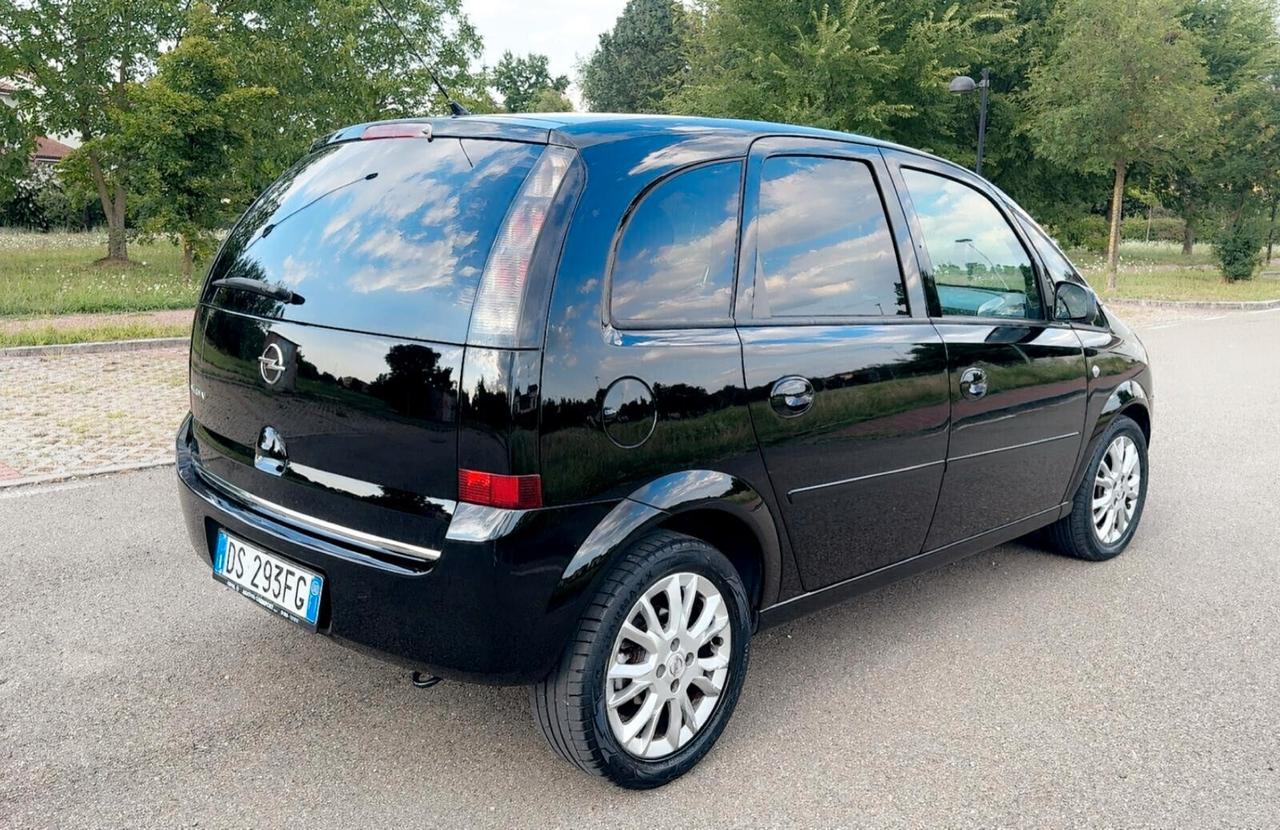 Opel Meriva 1.4 16V Cosmo