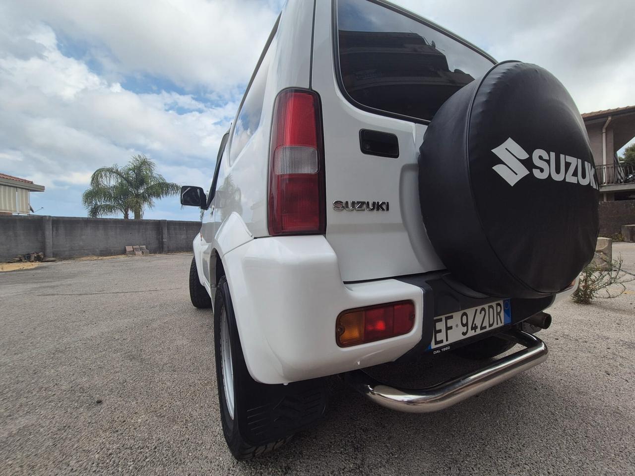 Suzuki Jimny 1.5 DDiS cat 4WD Special 2011