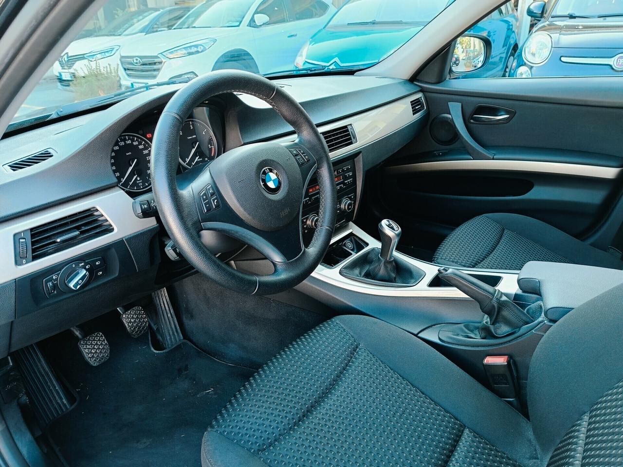 Bmw 320d cat Touring Attiva 184 cv