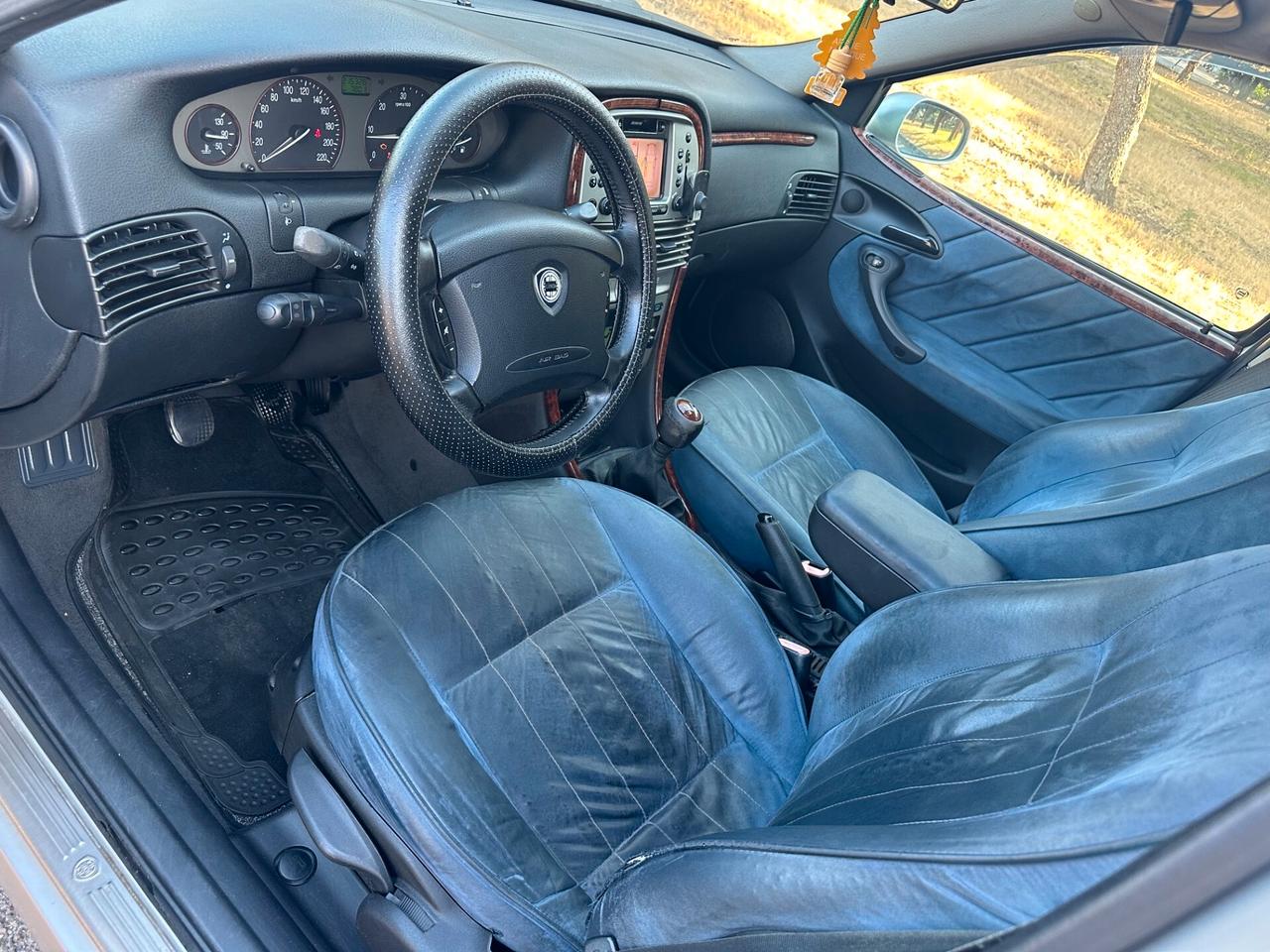 Lancia Lybra 1.9 JTD Station Wagon LX