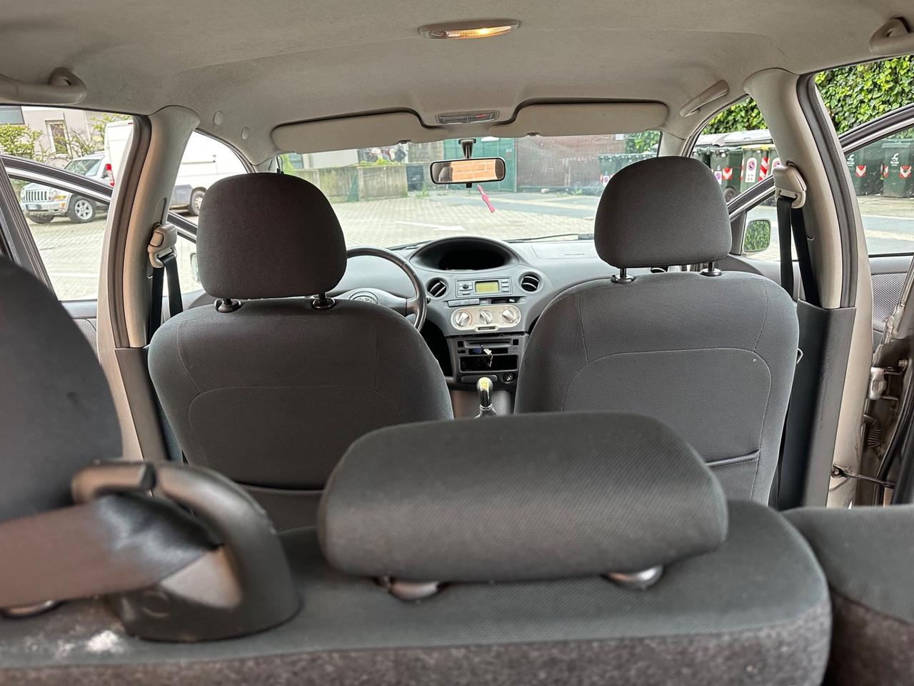 Toyota Yaris 1.0i 16V cat 5 porte Expo Clima