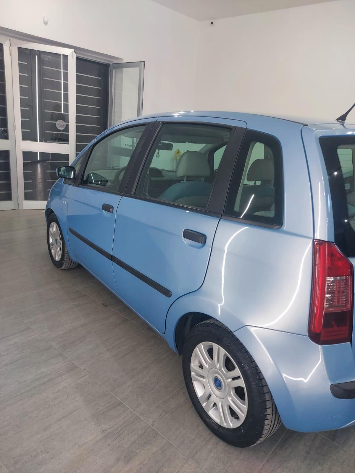 Fiat Idea 1.3 Multijet 16V Emotion 69CV