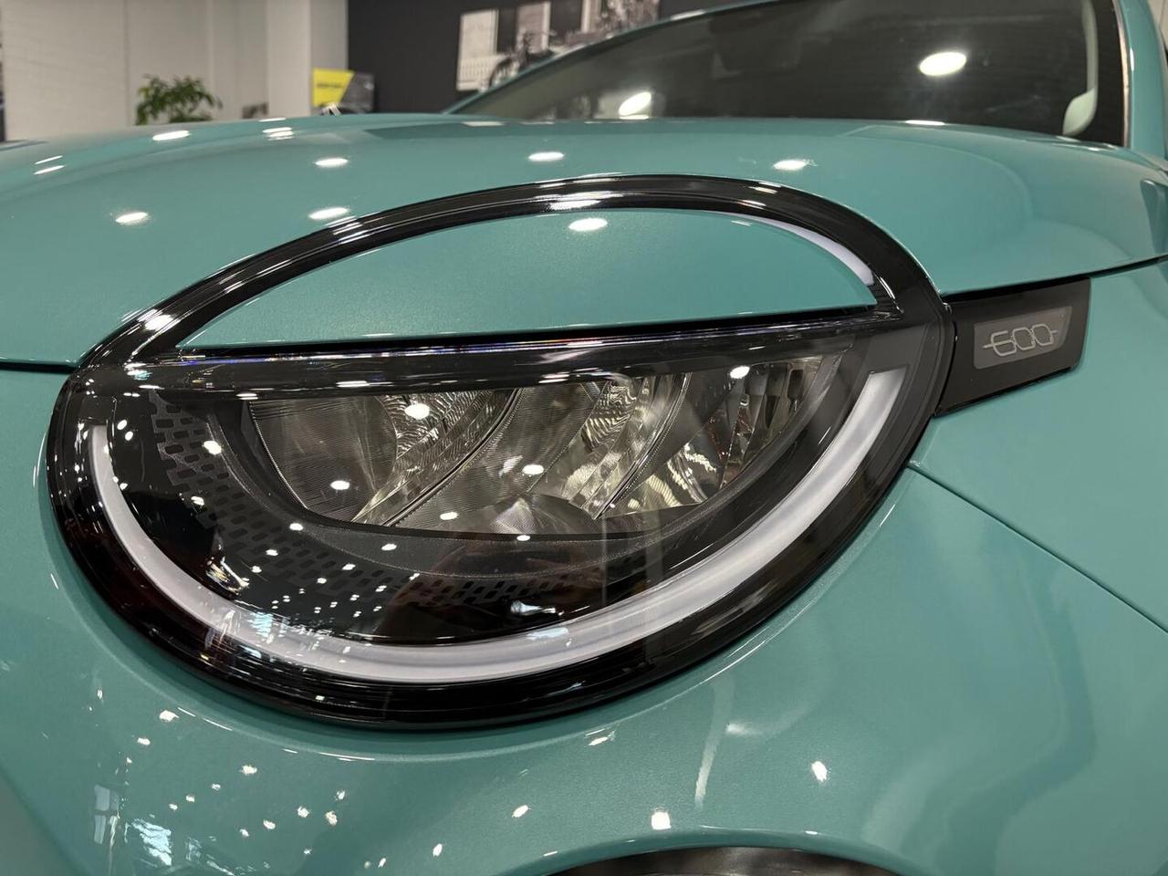 Fiat 600 1.2 hybrid 110cv auto