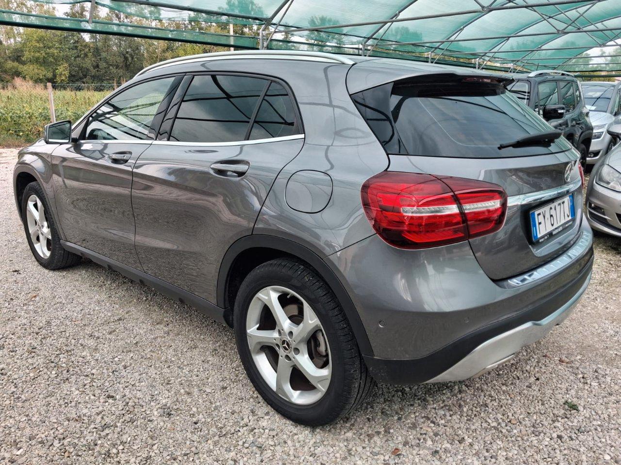Mercedes GLA 200 d Sport auto