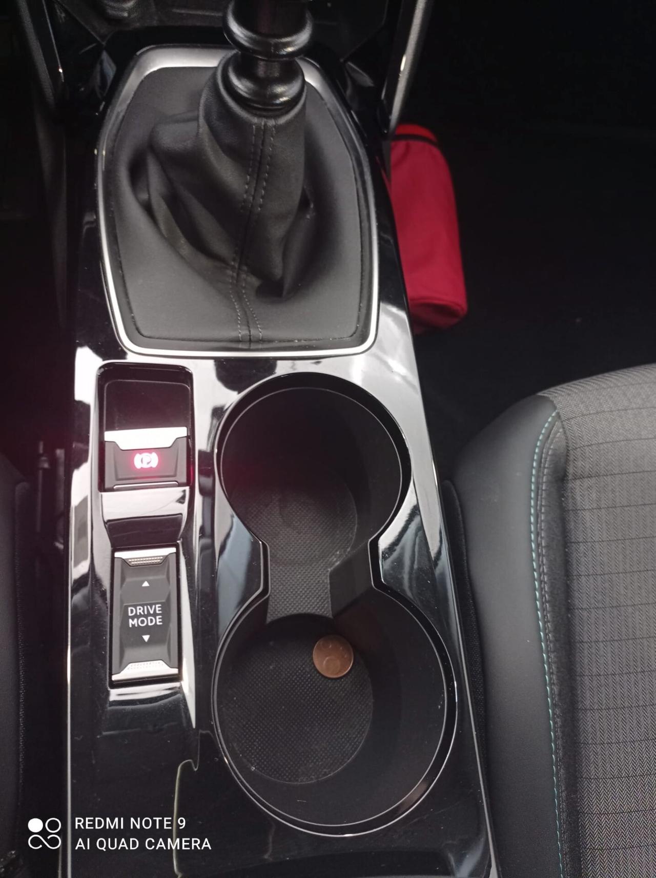 Peugeot 2008 PureTech 100 S&S Allure