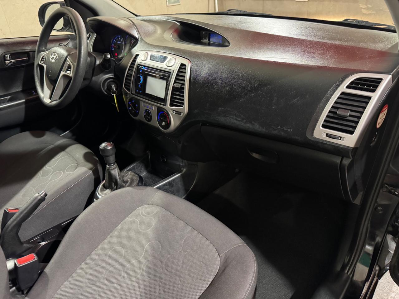 Hyundai i20 1.2 5p. Classic NEOPATENTATI