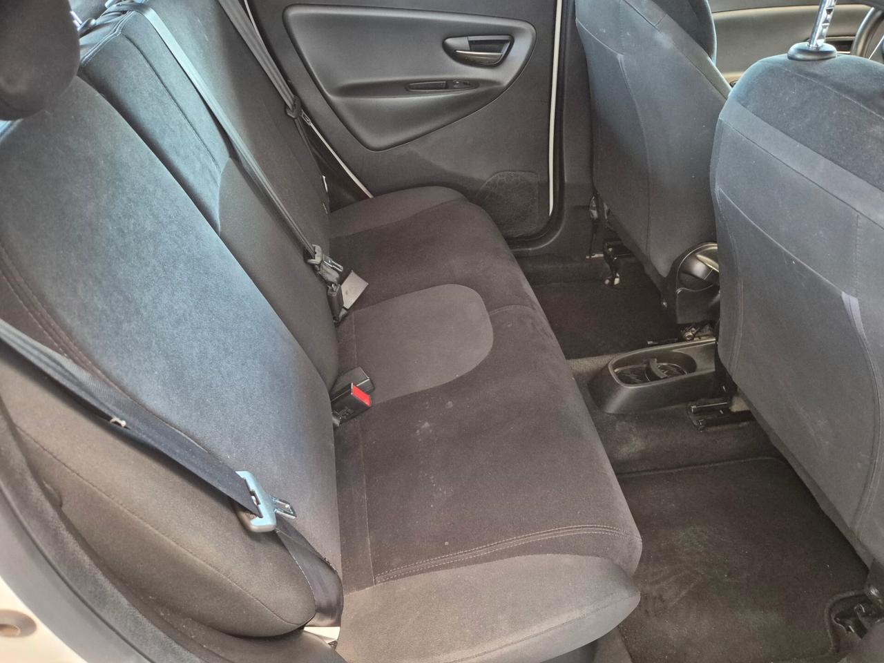 Lancia Ypsilon 1.2 69 CV 5 porte Gold