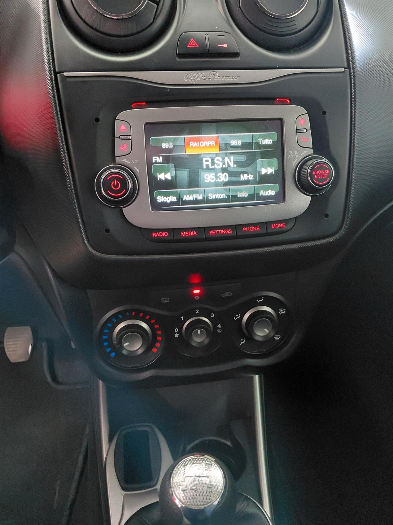 Alfa Romeo MiTo 1.4 78 CV 12/2015 SOLI 85000KM