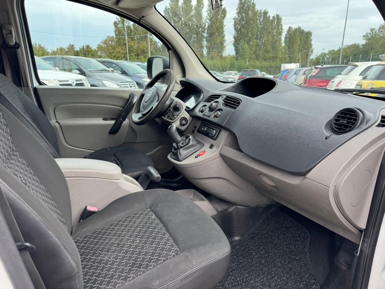 Renault Kangoo 1.6 105CV 3p. GPL Express Generique
