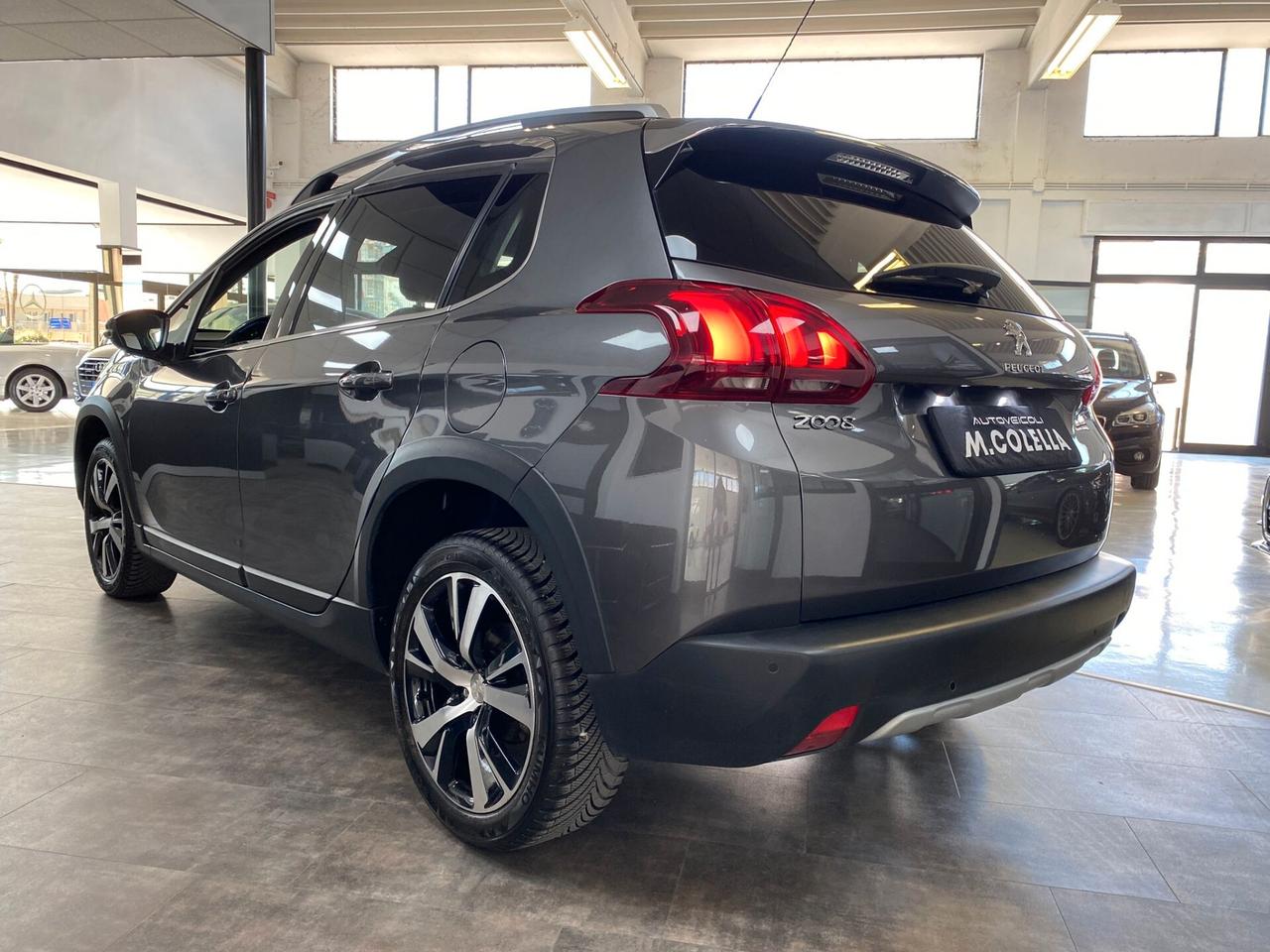 Peugeot 2008 1.6 BlueHDi 100 Allure UNiPRO/KMDOC