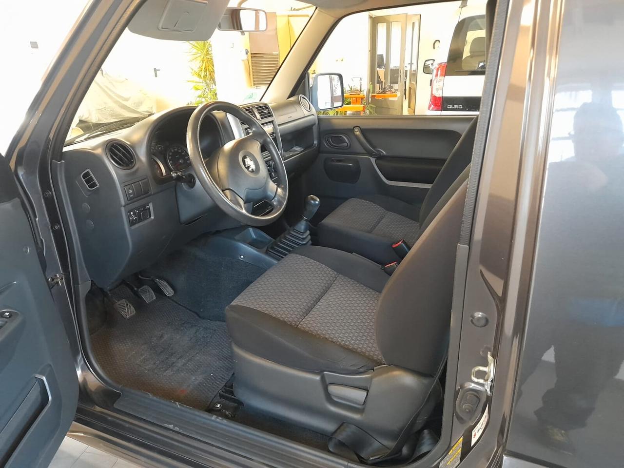 Suzuki Jimny 1.3i 16V cat 4WD
