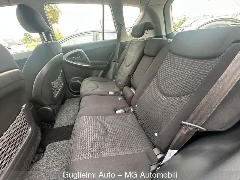 Toyota RAV4 RAV4 2.2 D-4D 177 CV Luxury