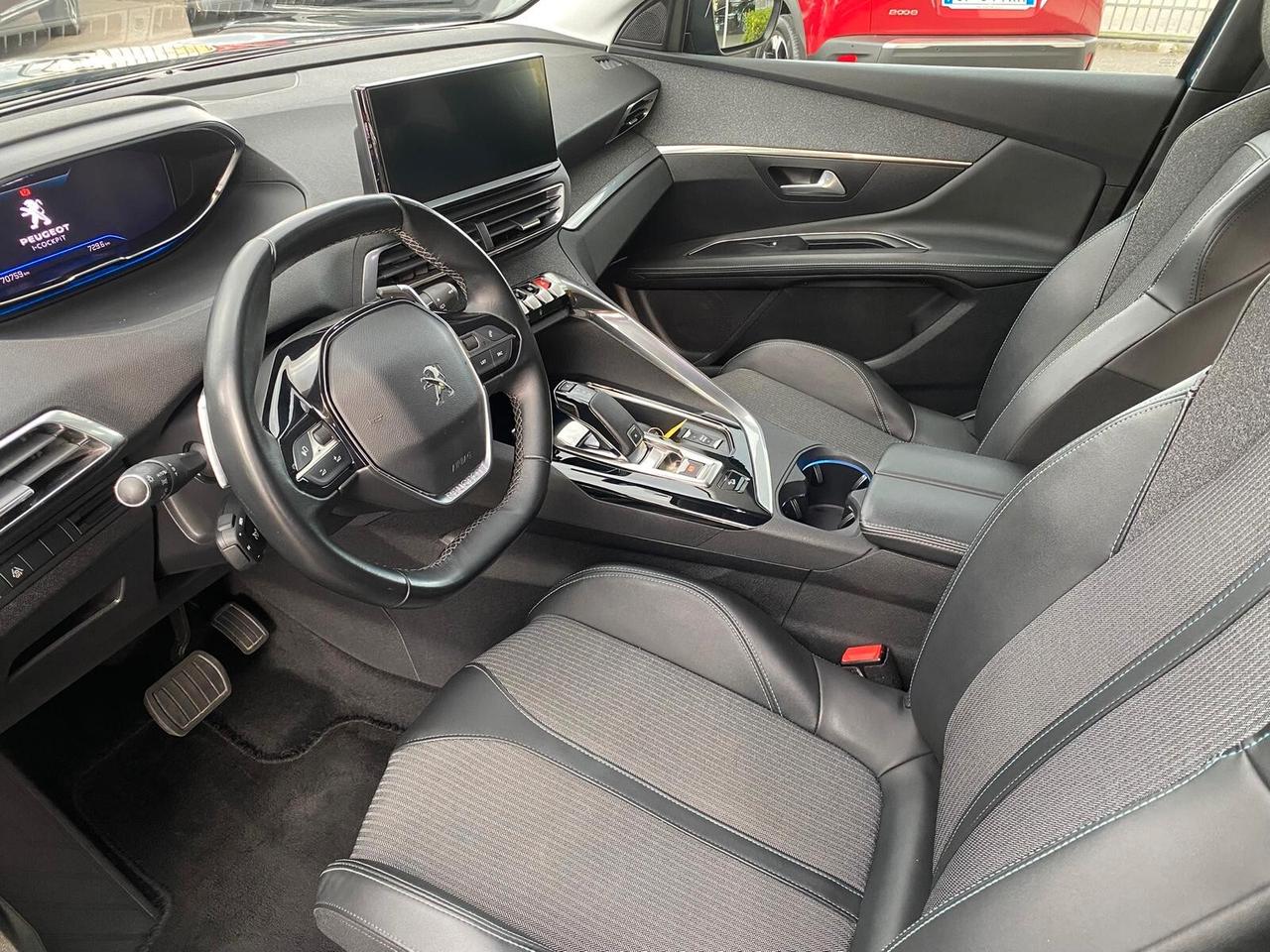 Peugeot 3008 BlueHDi 130 S&S EAT8 Allure