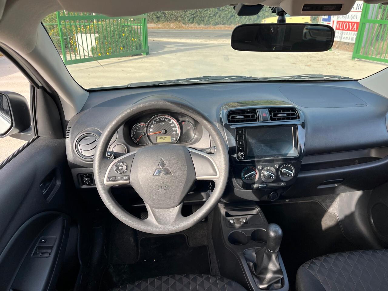 Mitsubishi Space Star 1.2 Invite SDA