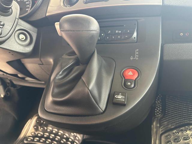 RENAULT Kangoo BENZINA/GPL 5 POSTI CAMBIO AUTOMATICO NAVIGATORE
