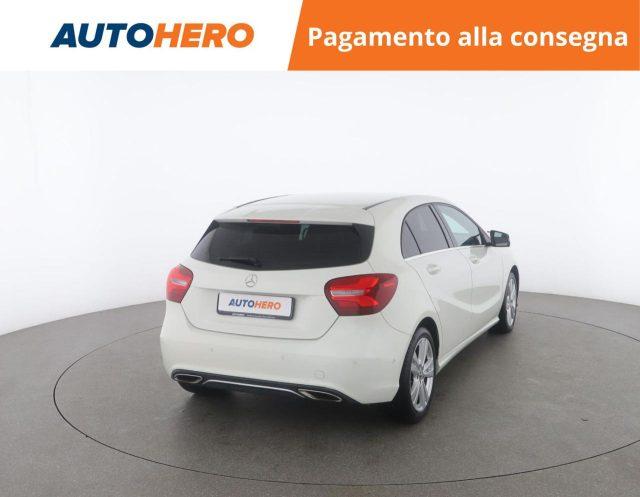 MERCEDES-BENZ A 200 Sport