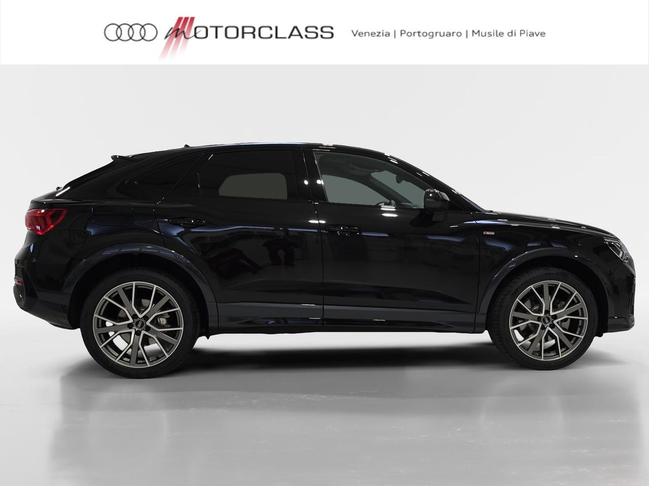 Audi Q3 sportback 40 2.0 tdi 193cv identity black quattro s tronic