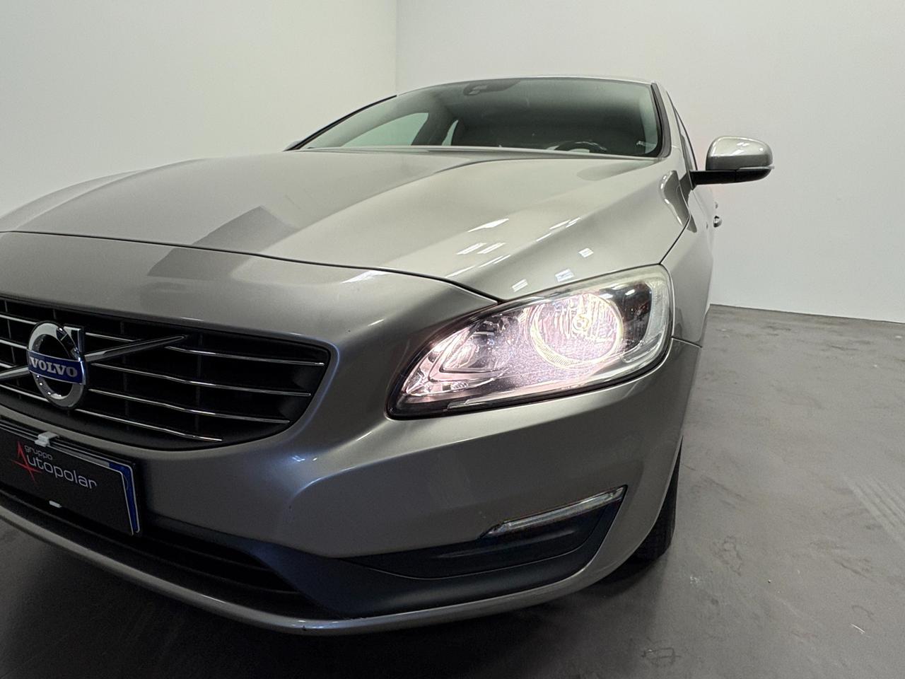 VOLVO V60 2.0 D4 181 CV GEARTRONIC BUSINESS