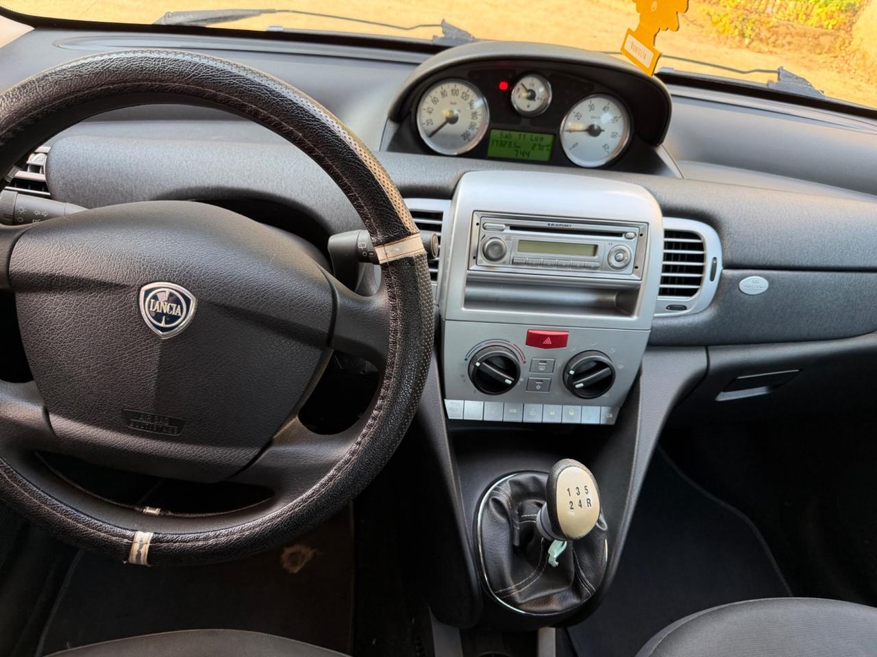 Lancia Ypsilon 1.2 Platino