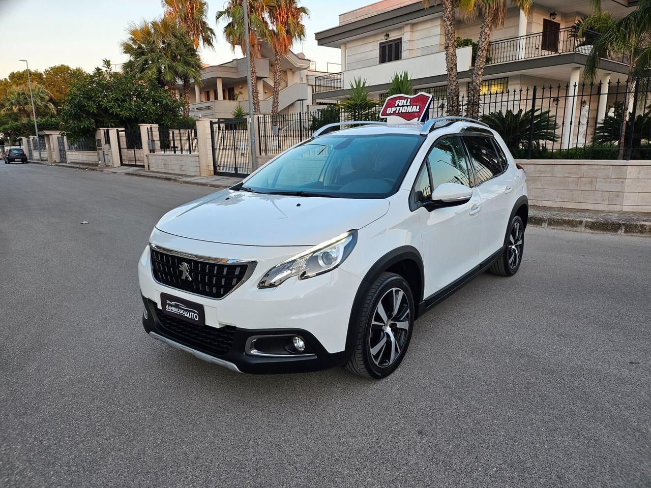 Peugeot 2008 BlueHDi 100 Allure