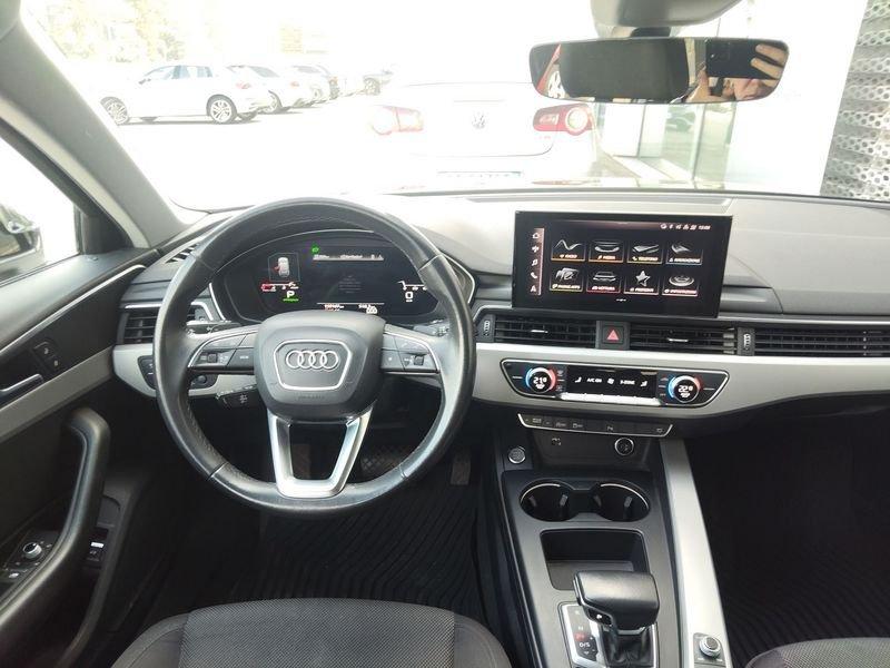 Audi A4 A4 Avant 30 2.0 tdi mhev Business Advanced 136cv s-tronic