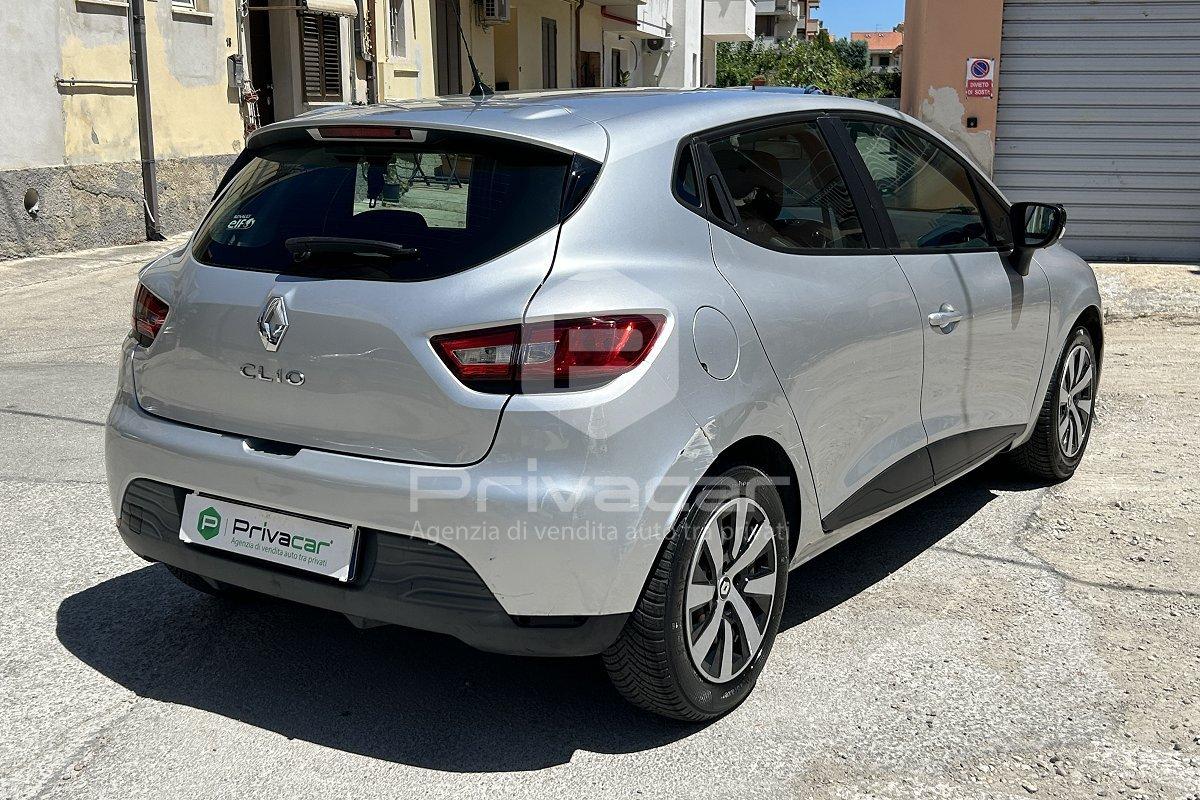 RENAULT Clio 1.2 75CV 5 porte Live