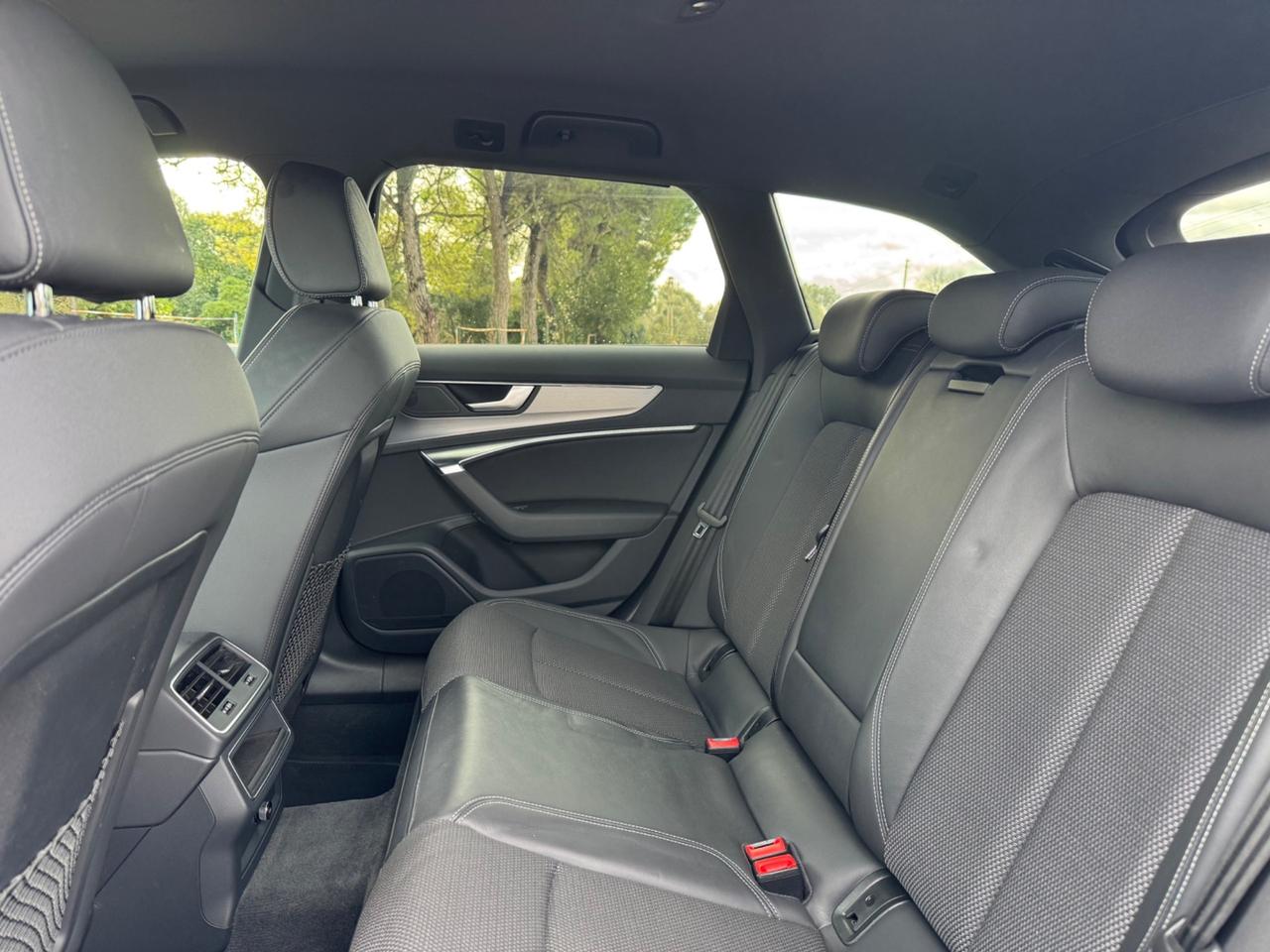 Audi A6 Avant 40 2.0 TDI quattro ultra S tronic Business Plus