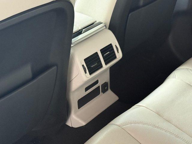 LAND ROVER Range Rover Velar 2.0D I4 240 CV R-Dynamic SE