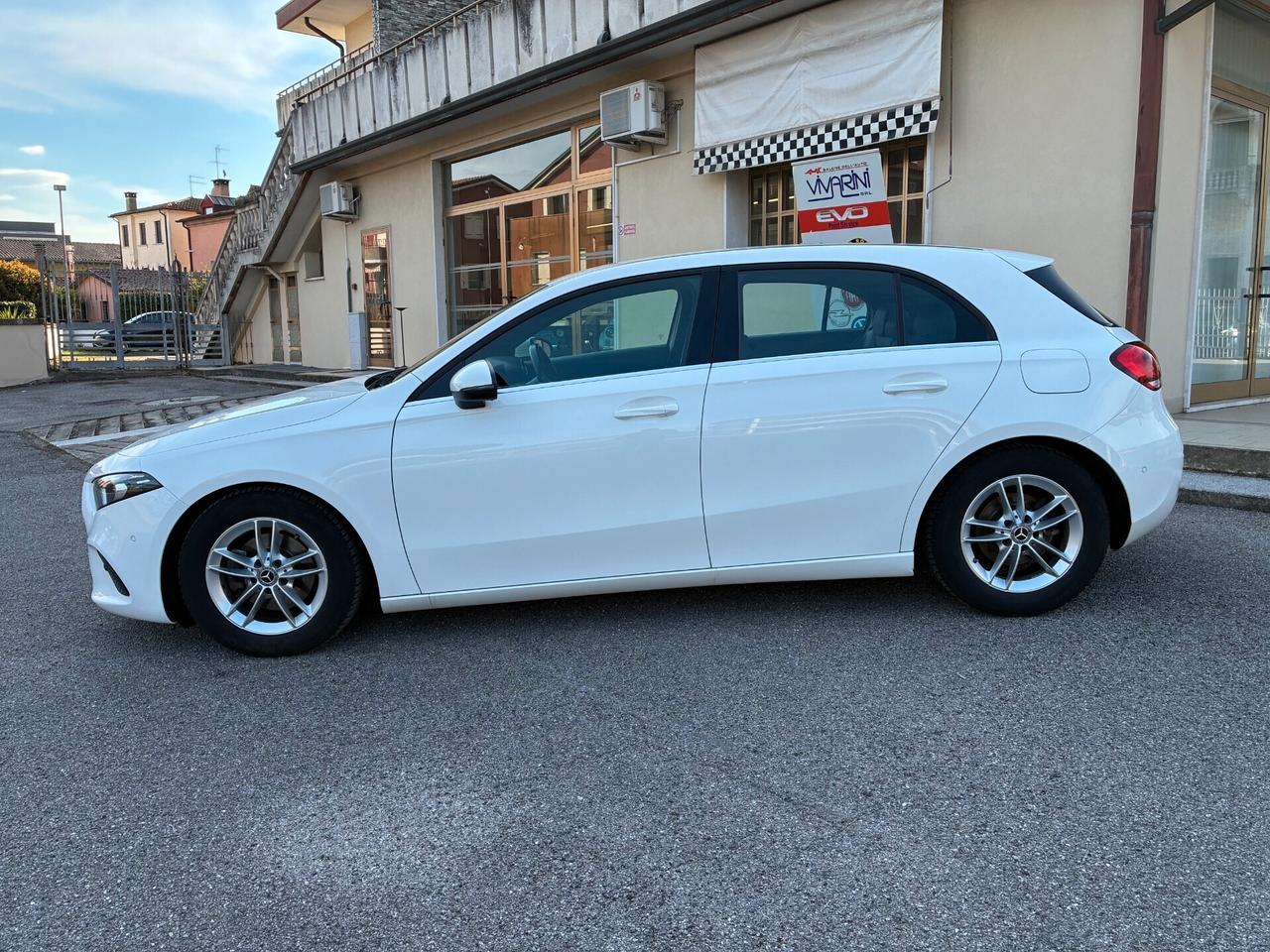 Mercedes-benz A 180 d Automatic Business