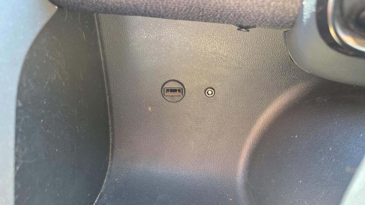 Smart ForTwo 1000 52 kW MHD motore nuovo