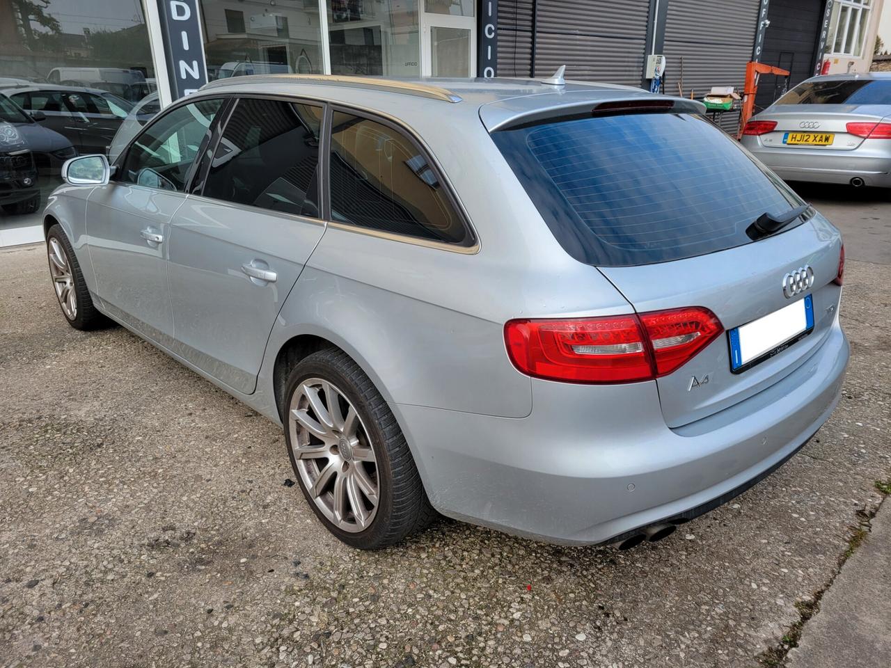 Audi A4 Avant 2.0 TDI 143CV Business Plus INIETTORI E POMPA GUASTI