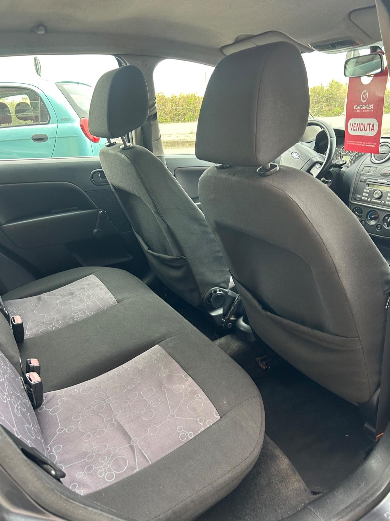 Ford Fiesta 1.4 TDCi 5p. Ghia